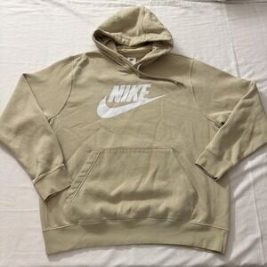 Sz L - Nike Sportswear Club Fleece Graphic Pullover Hoodie (Beige) 2022 Gym Fit